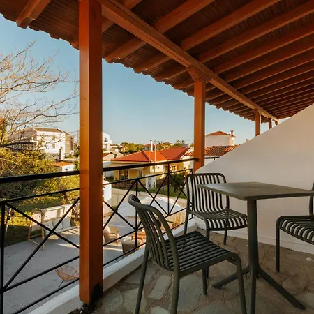 Apartmanhotel Pine In The Sea Ii Boutique Apartment-nikiti 3*